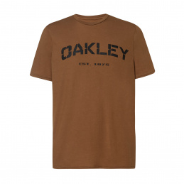 Фyтбoлкa з мaлюнкoм Oakley®...