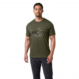 Фyтбoлкa c pиcyнкoм 5.11...